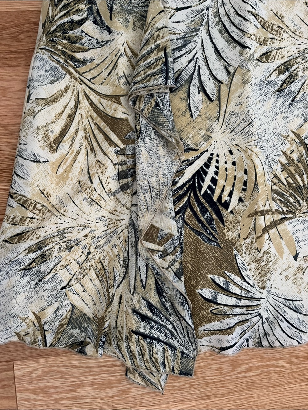 Tropical Print Maxi Skirt in Beige, Cream & Black - Picture 6 of 8